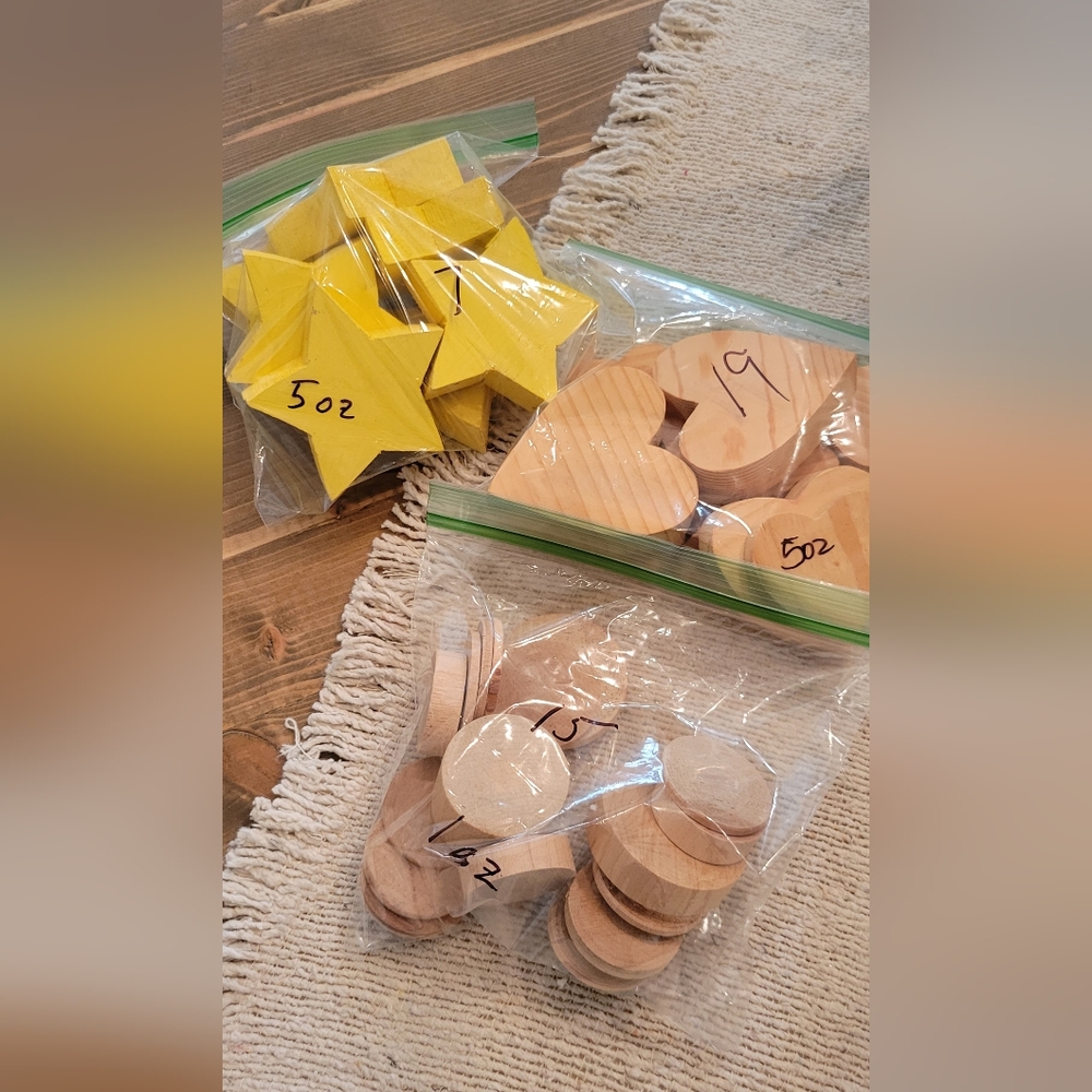 Wood Craft Pieces Unfinished  Stars Circles Hearts 41 Piece Lot